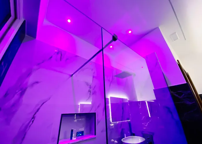 Aliva Lt Bed & Breakfast